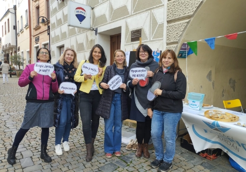 Děkujeme, že jste za námi přišli – Papučový den v Pražské ulici